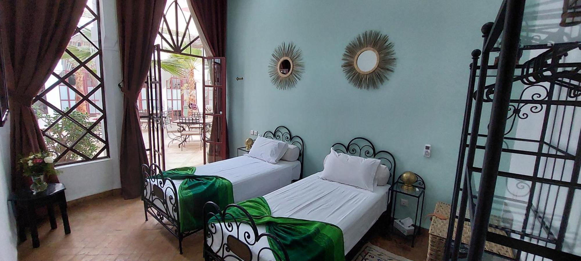 Riad Ramzi Heddad ภายนอก รูปภาพ