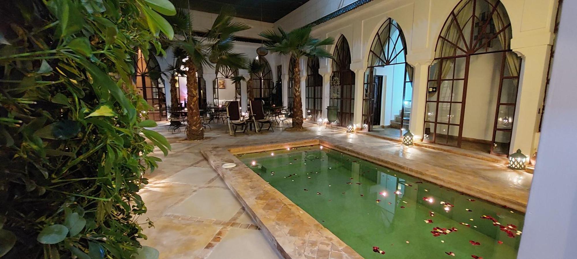 Riad Ramzi Heddad ภายนอก รูปภาพ