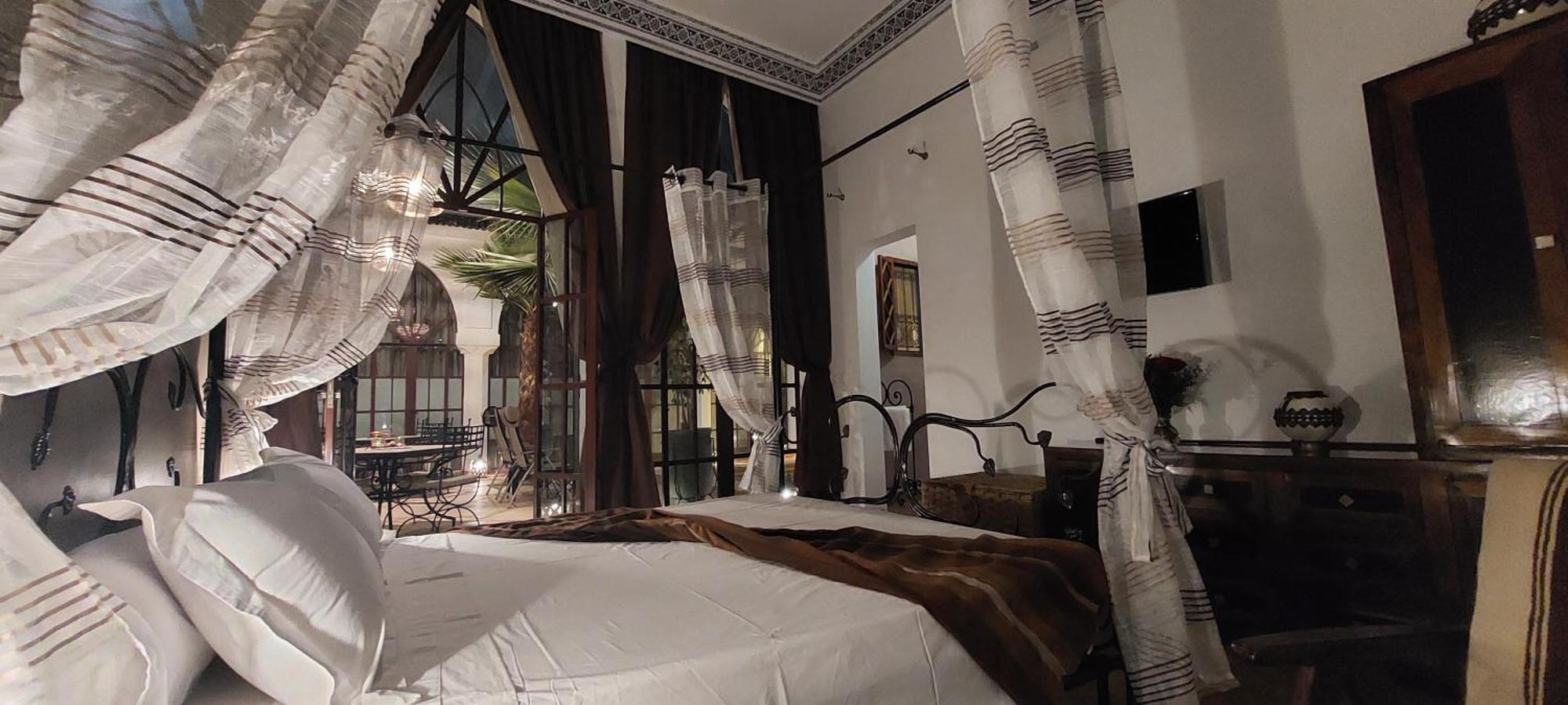 Riad Ramzi Heddad ภายนอก รูปภาพ